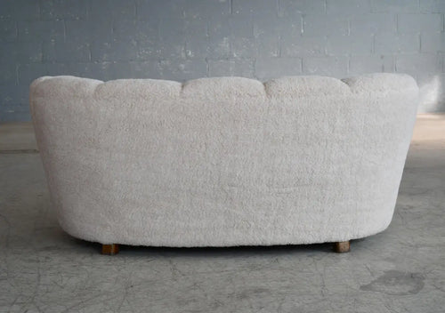 Curved Loveseat in Beige lambswool Danish