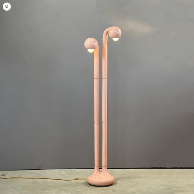 Ryōsuke Pink multi-headed sculpture floor lamp