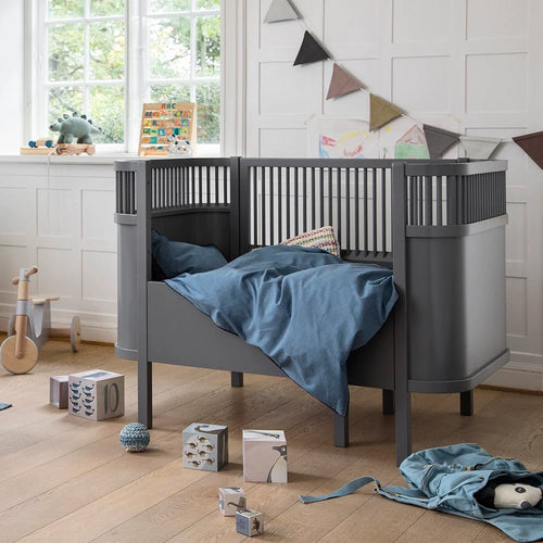 Ella Multifunctional Newborn Cot