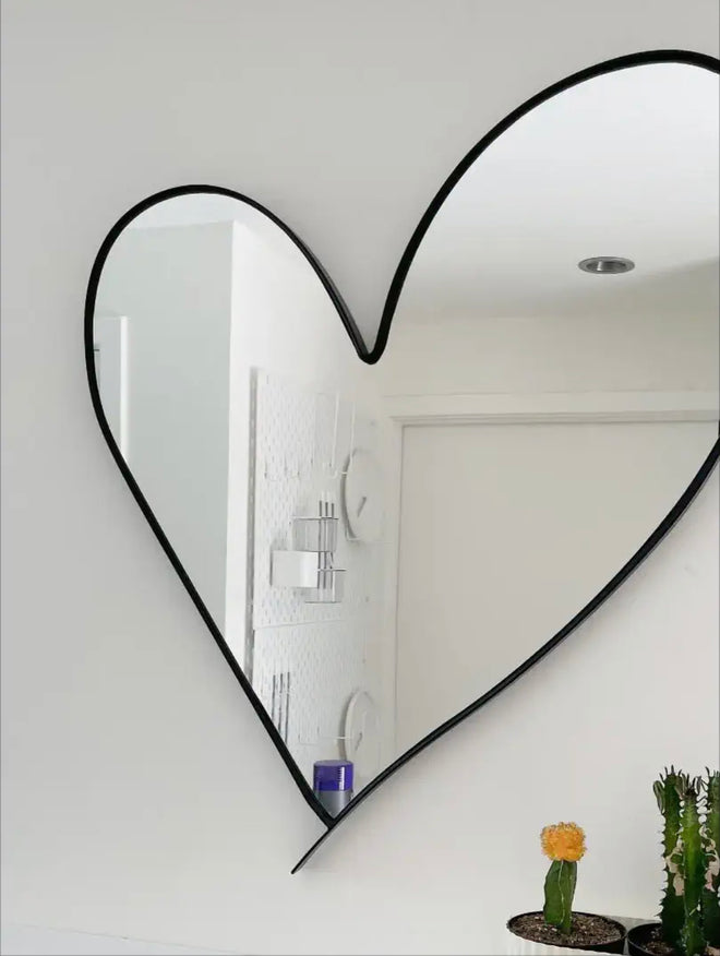 heart-shaped creative wall hanging bathroom mirror bedroom home special-shaped light luxury decorative mirror